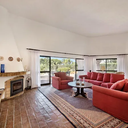 וילה Casa Rouxinol קארבואירו