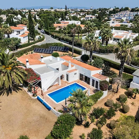 Casa Rouxinol וילה