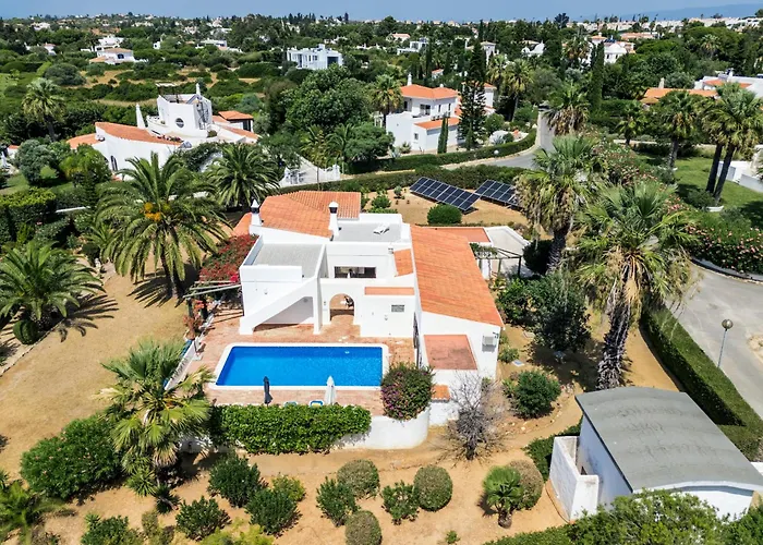 Casa Rouxinol * Carvoeiro (Lagoa)