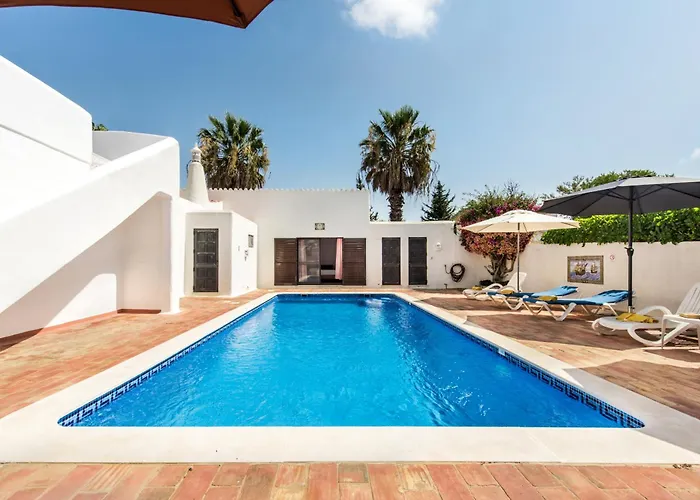 Casa Rouxinol Villa