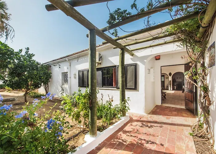 Casa Rouxinol Villa *
